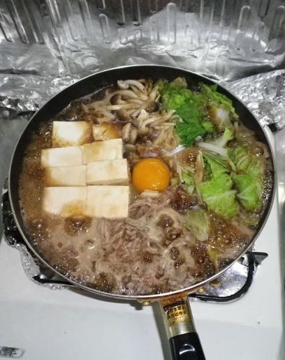 画像: 豚ひき肉のすき焼き